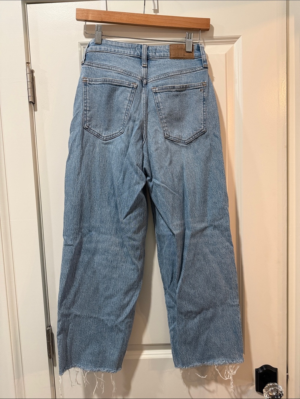 Madewell Light Blue High-Rise Straight Jeans with Raw Hem - Picture 4 of 4